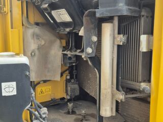 Komatsu PC138US-10