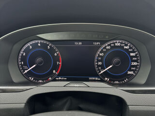 Volkswagen Passat R-line 1.8 132kW