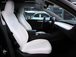 Tesla Model Y Performance Dual Motor AWD 393kW