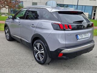 Peugeot 3008 ALLURE 1.2 i 96kW