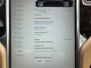 Tesla Model S 90D