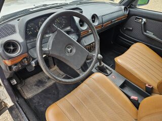 Mercedes-Benz 200 2.0 44кВ