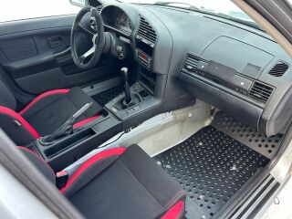 BMW 328 2.8 R6 170kW
