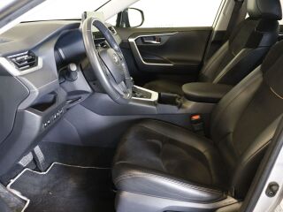 Toyota RAV4 Luxury Plus 131kW