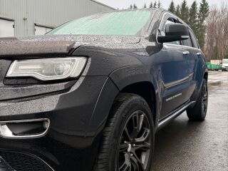 Jeep Grand Cherokee Summit 3.0 V6 184kW