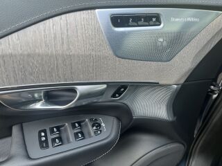 Volvo XC90 AWD B&W 7K 4C LUXURY+ ULTIMATE BRIGHT 2.0 B5 KERS Mild Hybrid 183kW