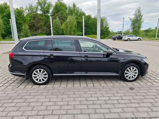Volkswagen Passat 2.0 140kW