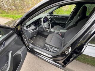 Skoda Octavia Elegance Dynamic line 2.0 147kW
