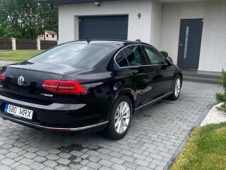 Volkswagen Passat Highline 1.6 88кВ