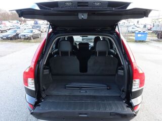 Volvo XC90 Momentum AWD Facelift EU5 2.4 TDI D5 147kW