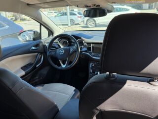 Opel Astra 1.6 100кВ