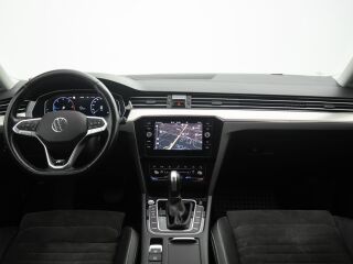 Volkswagen Passat Variant R-Line 4Motion 2.0 147кВ