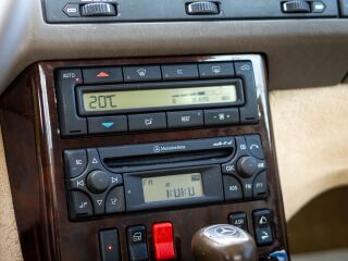 Mercedes-Benz SL 500 5.0 V8 235кВ