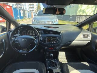 Kia cee'd GT line 1.6 100kW