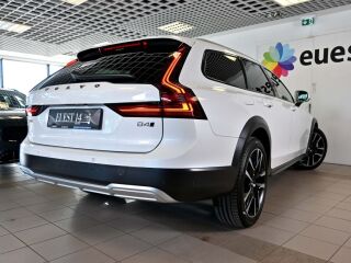 Volvo V90 Cross Country AWD H&K ULTIMATE BRIGHT INTELLI 2.0 B4 KERS Mild Hybrid 2024 145kW