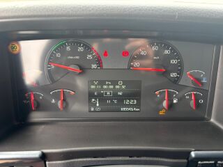 Volvo FH 500 8x4*4 375kW