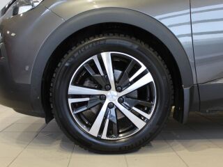 Peugeot 3008 GT-Line 1.2 96кВ
