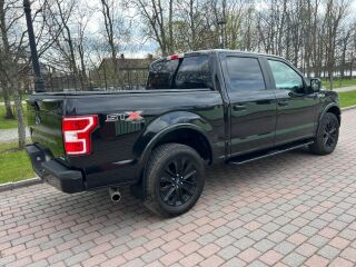 Ford F-150 STX V6 242кВ