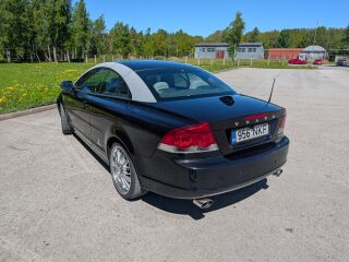 Volvo C70 D5 SUMMUM 2.4 D5 132kW