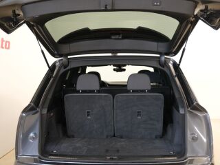 Audi Q7 50TDI Quattro S-line 3.0 TDI 210kW