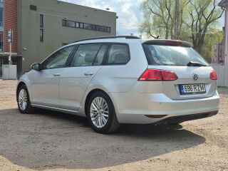 Volkswagen Golf 1.6 77kW