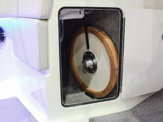 Sea Ray 190 SPX 4.5 Mercury 4,5MPI 250hj 186kW