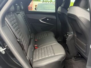 Peugeot 3008 GT EXCLUSIVE 1.2 Hybrid 100kW