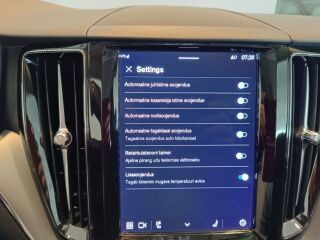 Volvo XC60 AWD B4 KERS 2.0 145kW