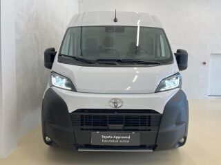 Toyota Proace Max Professional Plus 103kW