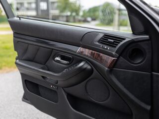 BMW 530 Individual 3.0 170кВ