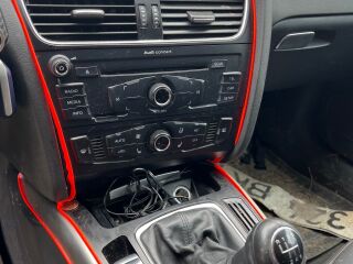 Audi A4 1.8 R4 88кВ