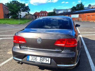 Volkswagen Passat B7 2.0 103kW