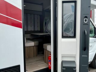 Roller Team KRONOS 284 M SELECT - ARCTIC - FORD - LiFePo4 2026 2.0 121kW
