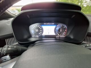 Volvo XC40 R-DESIGN AWD 4x4 HARMAN/KARDON 2.0 R4 110kW