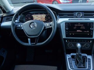 Volkswagen Passat VARIANT COMFORTLINE 2.0 R4 110kW
