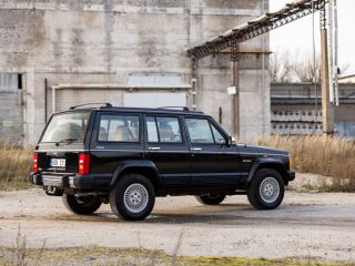 Jeep Cherokee Limited 4.0 R6 131kW