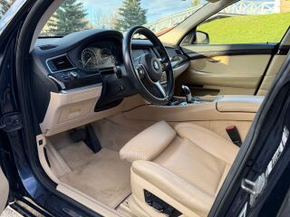 BMW 550 Gran Turismo 4.4 V8 300kW
