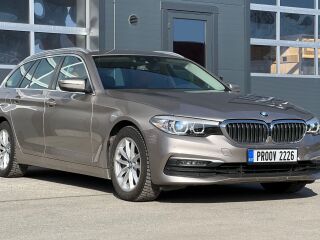 BMW 530 xDrive Touring Individual 3.0 195kW