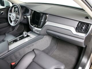 Volvo XC60 AWD PLUS BRIGHT INTELLI SAFE PRO MY25 2.0 T6 Recharge Long Range Plug In Hybrid 293kW