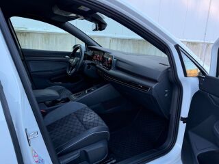Volkswagen Golf R-Line 2.0 110kW