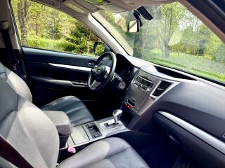 Subaru Legacy 2.5 123kW