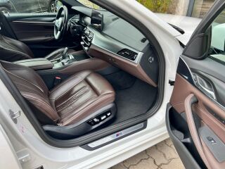 BMW 530 e xDrive M-PAKETT PLUG-IN 2.0 215кВ