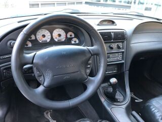 Ford Mustang SVT Cobra 4.6 V8 DOHC 227kW