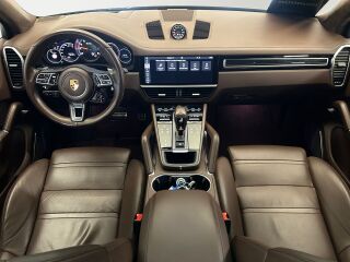 Porsche Cayenne Turbo 4.0 404kW