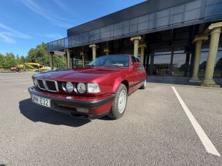 BMW 750 Long V12 220kW