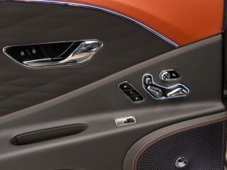 Bentley Flying Spur Hybrid 2.9 575kW