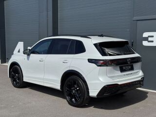 Volkswagen Tiguan NF R-Line Black Style 2.0 DXN 142кВ