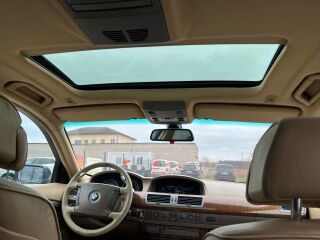 BMW 745 President Lux 4.4 V8 245kW