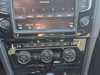 Volkswagen Golf CUP 1.6 81kW