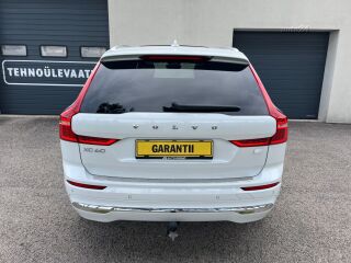 Volvo XC60 AWD Luxury Inscription FaceLift MY22 2.0 T6 Recharge Twin Engine Plug-in-Hybrid 251кВ